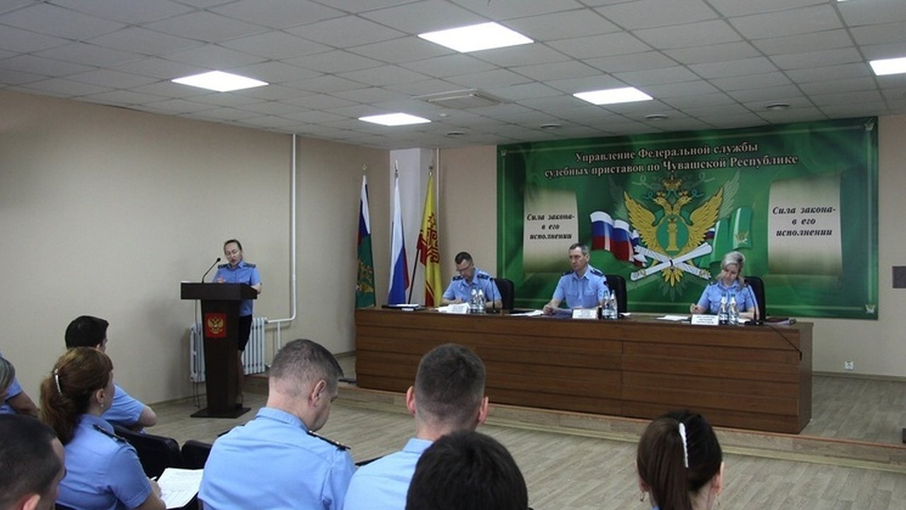 Главная картинка новости: В Чувашии за три месяца взыскали более 1,3 миллиарда рублей долгов