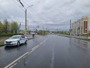 В Чебоксарах школьник на электросамокате попал под колеса автомобиля