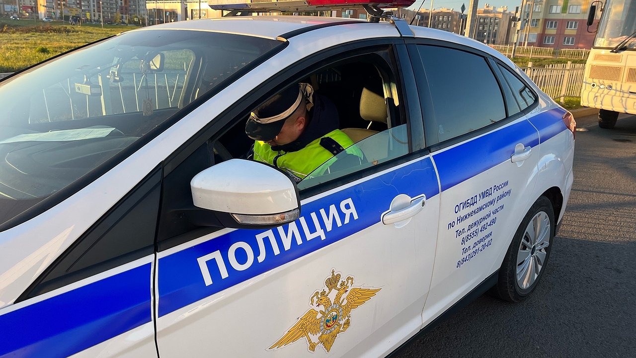 Главная картинка новости: Каждый водитель должен: что нужно сделать до 9 мая – иначе с карты спишут от 300 000 рублей