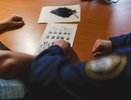 В Чувашии подростков едва не сбросили в реку из-за тысячи рублей