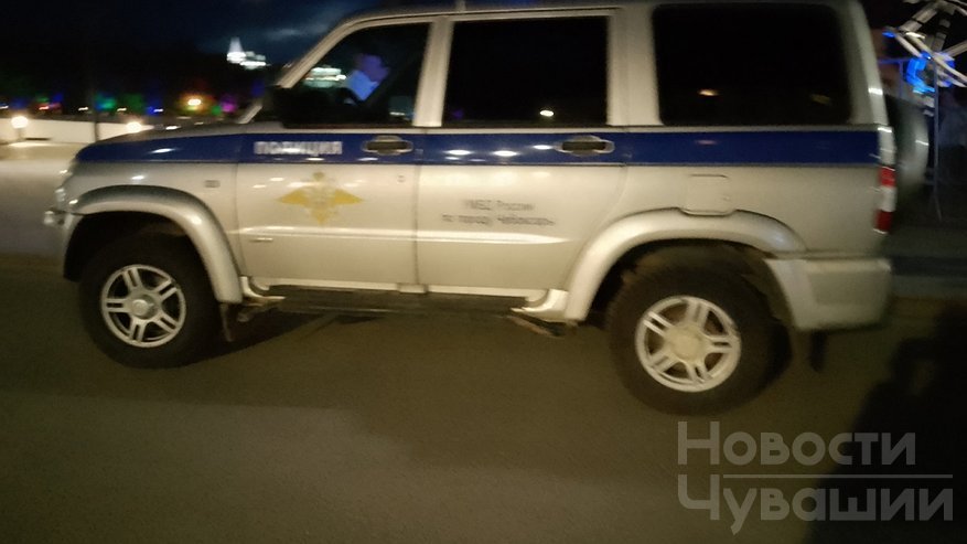 Главная картинка новости: В Чебоксарах приезжий мужчина ограбил местного жителя