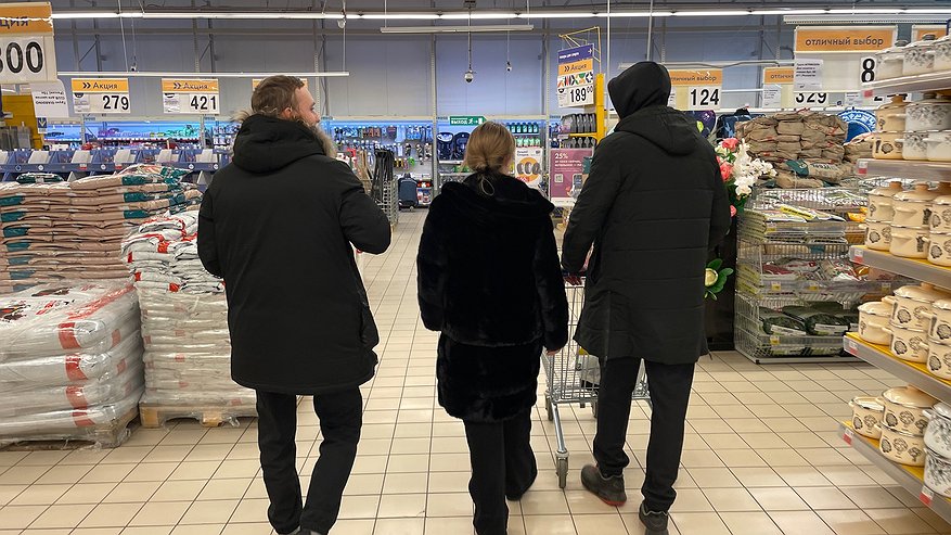Главная картинка новости: Знакомая-продавец научила обходить 4 хитрых ловушки для покупателей в Пятерочке