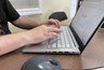 Миниатюра новости: Подростка из Чебоксар обманули при покупке кроссовок в интернете