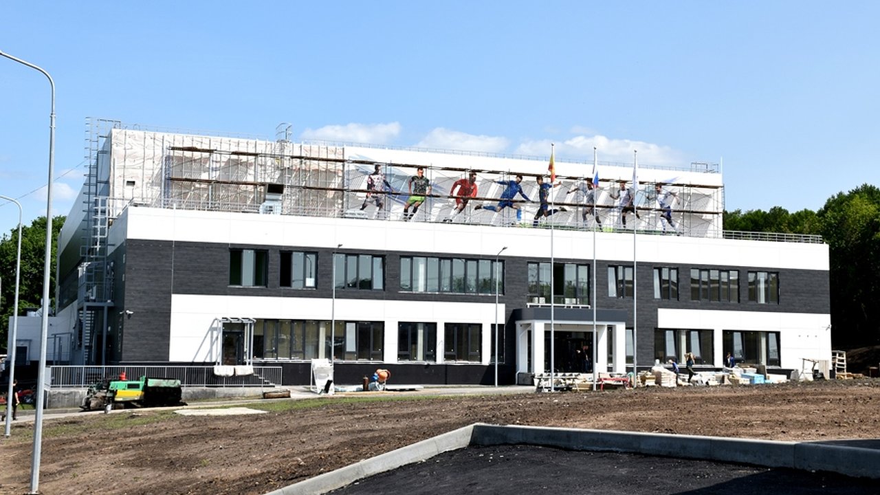 Главная картинка новости: В Чебоксарах появится крытый манеж с футбольным полем и всеми удобствами