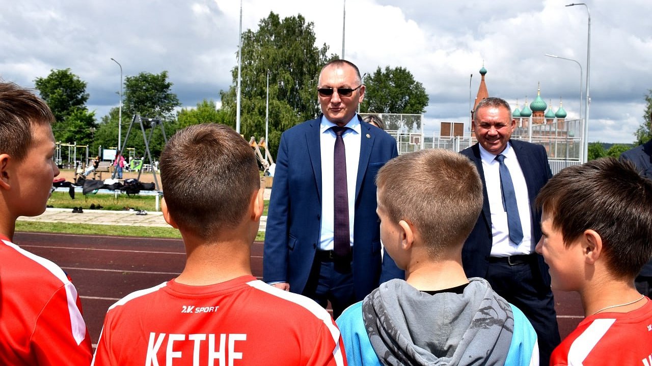 Главная картинка новости: В Чувашии увеличилось число спортивных объектов для детей и подростков