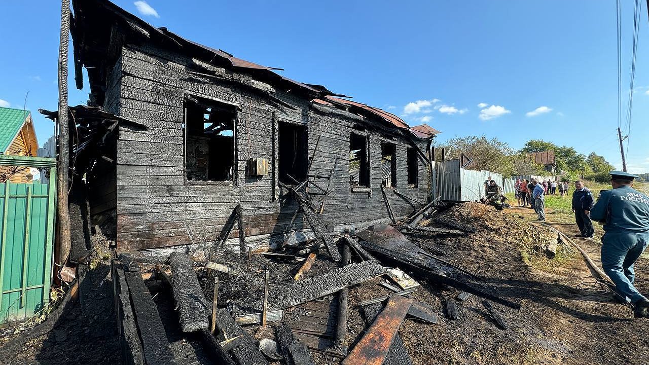 Главная картинка новости: В Чувашии вынесен приговор по делу о гибели ребенка во время пожара