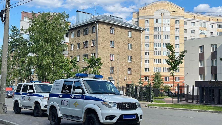 Главная картинка новости: "Если найдут это в бардачке – отберут права на месте без объяснений": ГИБДД проведет проверку всех водителей