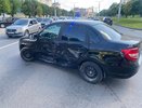 В Чебоксарах водитель Lada допустил аварию с мотоциклистом