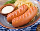 Можно брать – там чистое мясо: Росконтроль назвал лучшие сосиски России