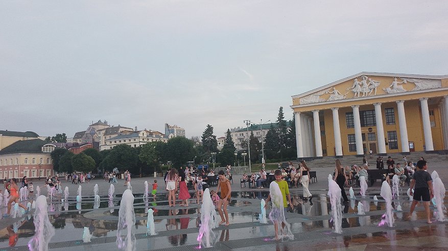 Главная картинка новости: Чебоксары приглашают: молочный фестиваль, концерты и помощь животным 19-20 июля