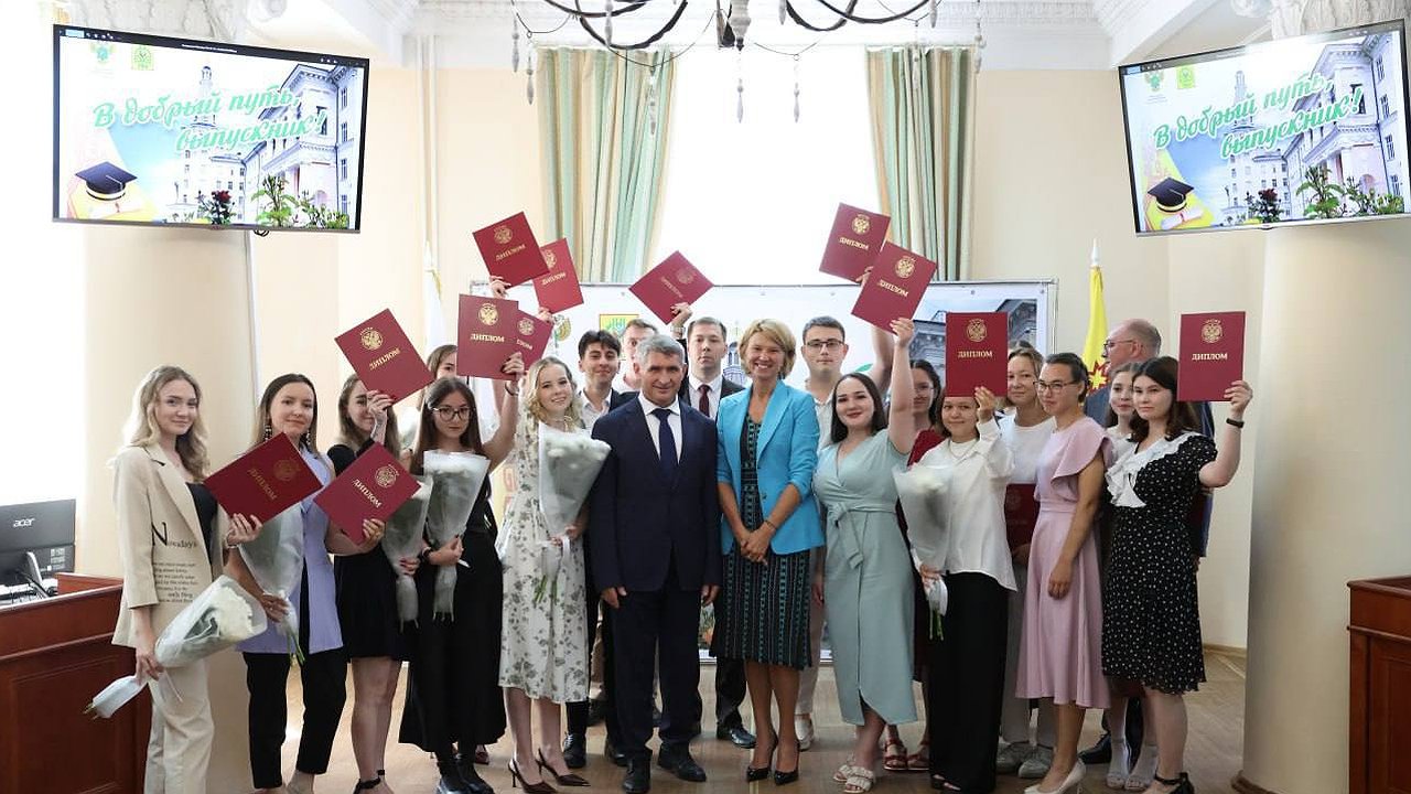 Главная картинка новости: Чувашия усилила развитие сёл по государственной программе