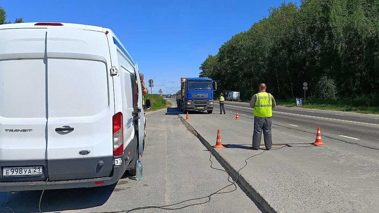 Главная картинка новости: В Чувашии ужесточили контроль за перегруженными фурами