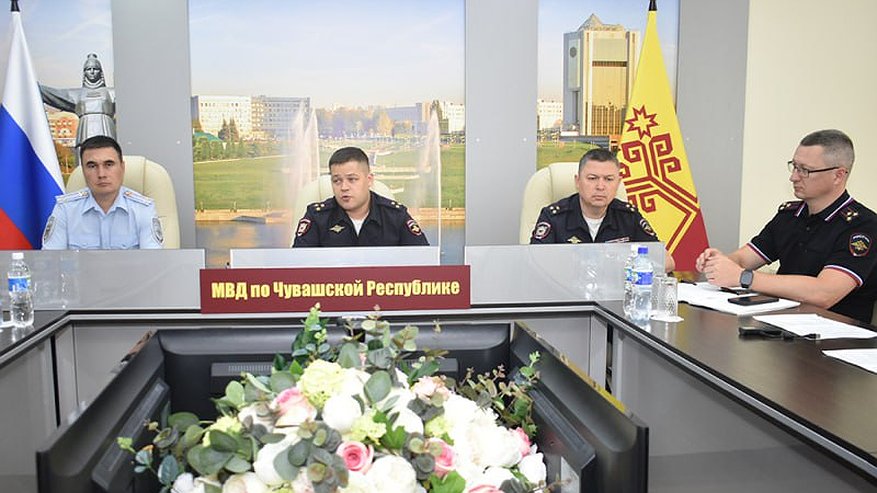 Главная картинка новости: Чувашия потеряла полмиллиарда рублей за полгода от действий мошенников
