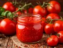 Первые закрутки съедаем сразу, чтобы наесться, а только потом заготавливаю — иначе ни баночки до зимы не останется