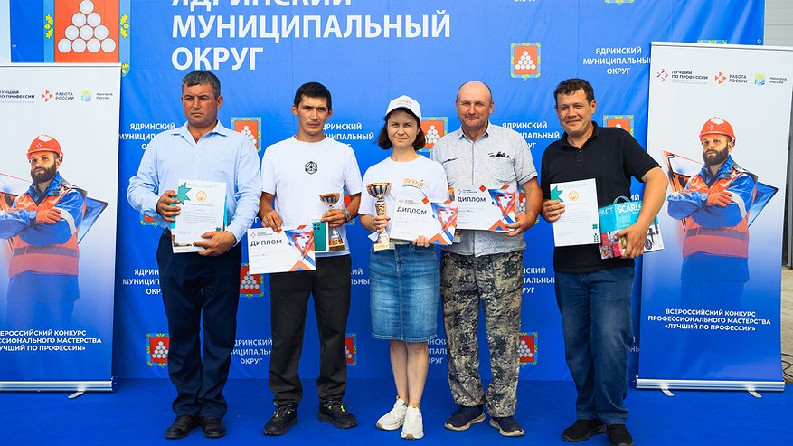 Главная картинка новости: Екатерина Аввакумова из Новочебоксарска стала лучшим овощеводом Чувашии