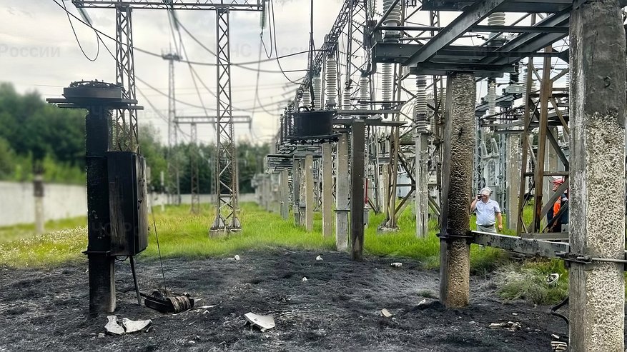 Главная картинка новости: В Чувашии оперативно ликвидировали пожар на трансформаторной подстанции