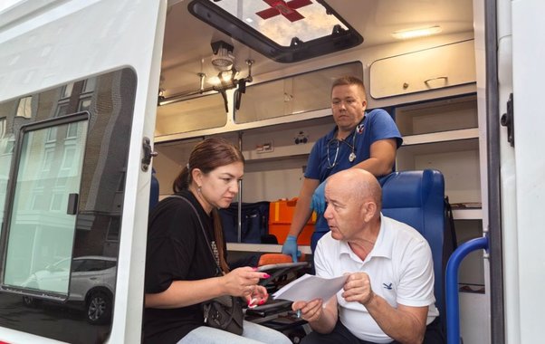 "Сосудистый патруль" Чувашии проверяет здоровье чебоксарцев во дворах