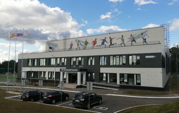 В Чебоксарах в День физкультурника открылся первый крытый манеж