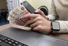 Миниатюра новости: Жительница Чебоксар искала онлайн-работу, но лишь потеряла 800 тысяч рублей