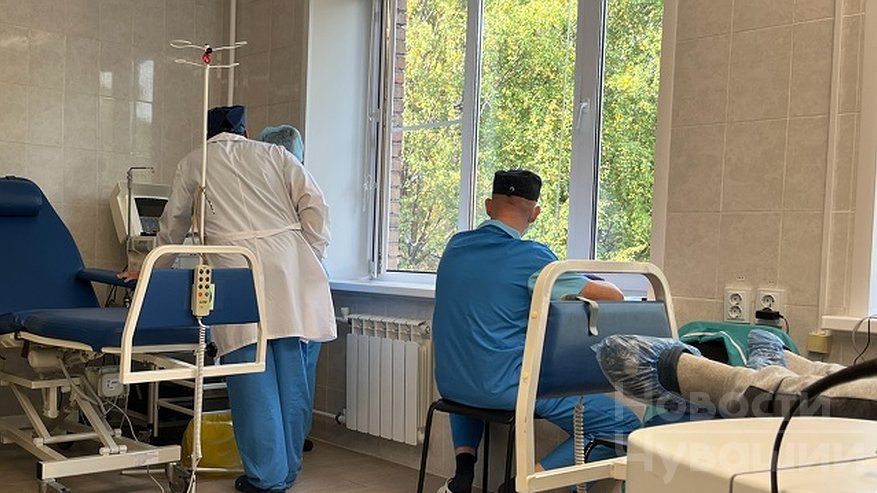 Главная картинка новости: Власти Чувашии направят около 100 миллионов рублей на дополнительное оснащение приемного отделения БСМП