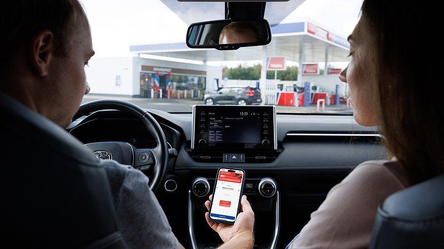 Главная картинка новости: Teboil запускает сервис бесконтактной оплаты заправки через мобильное приложение