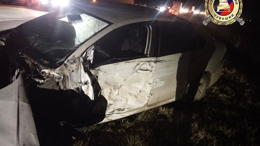 Главная картинка новости: Пьяный водитель спровоцировал массовое ДТП на автодороге в Чувашии