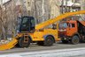 Миниатюра новости: В Чебоксарах внедряют новые снегопогрузчики для повышения безопасности работ