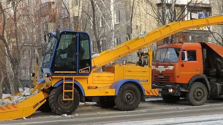 Главная картинка новости: В Чебоксарах внедряют новые снегопогрузчики для повышения безопасности работ