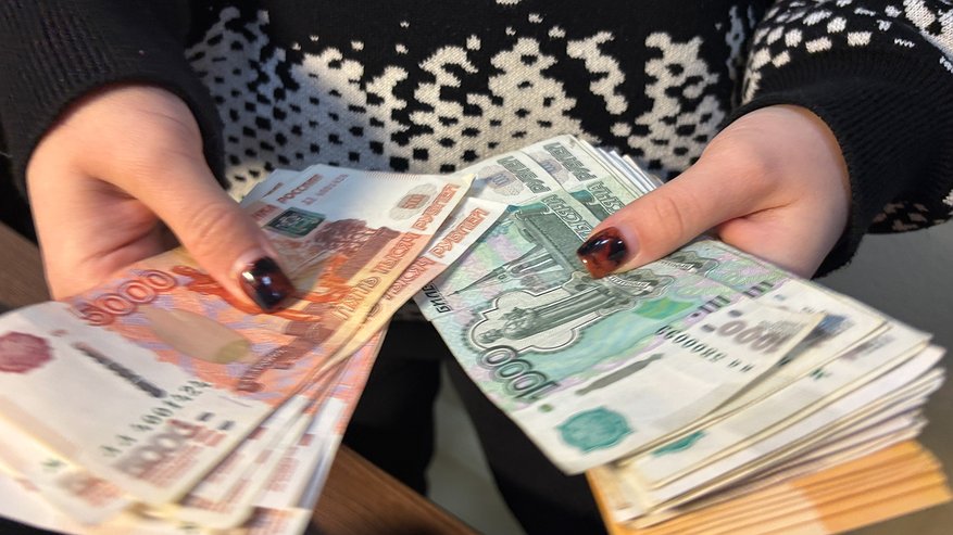 Главная картинка новости: Новочебоксарка лишилась двух миллионов из-за интернет-инвестиций