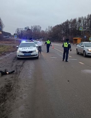 На пешеходном переходе под Чебоксарами водитель иномарки сбил насмерть женщину