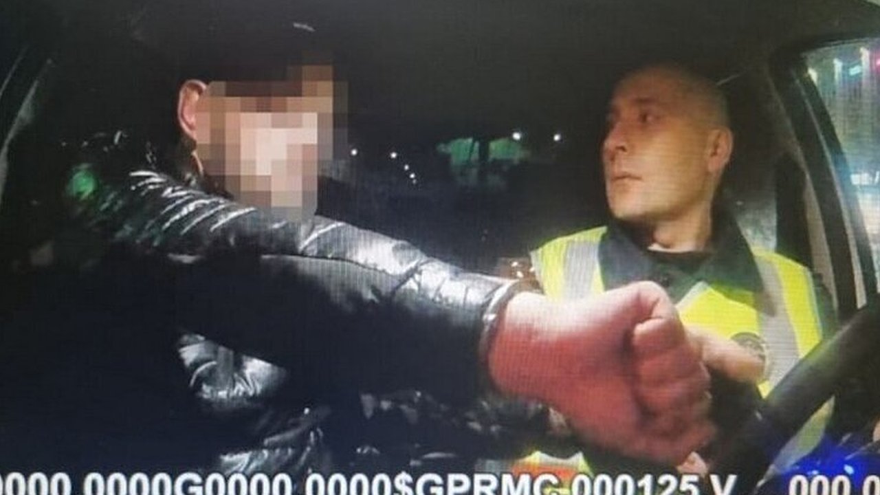 Главная картинка новости: В Чебоксарах возбудили уголовное дело против нетрезвого водителя без прав