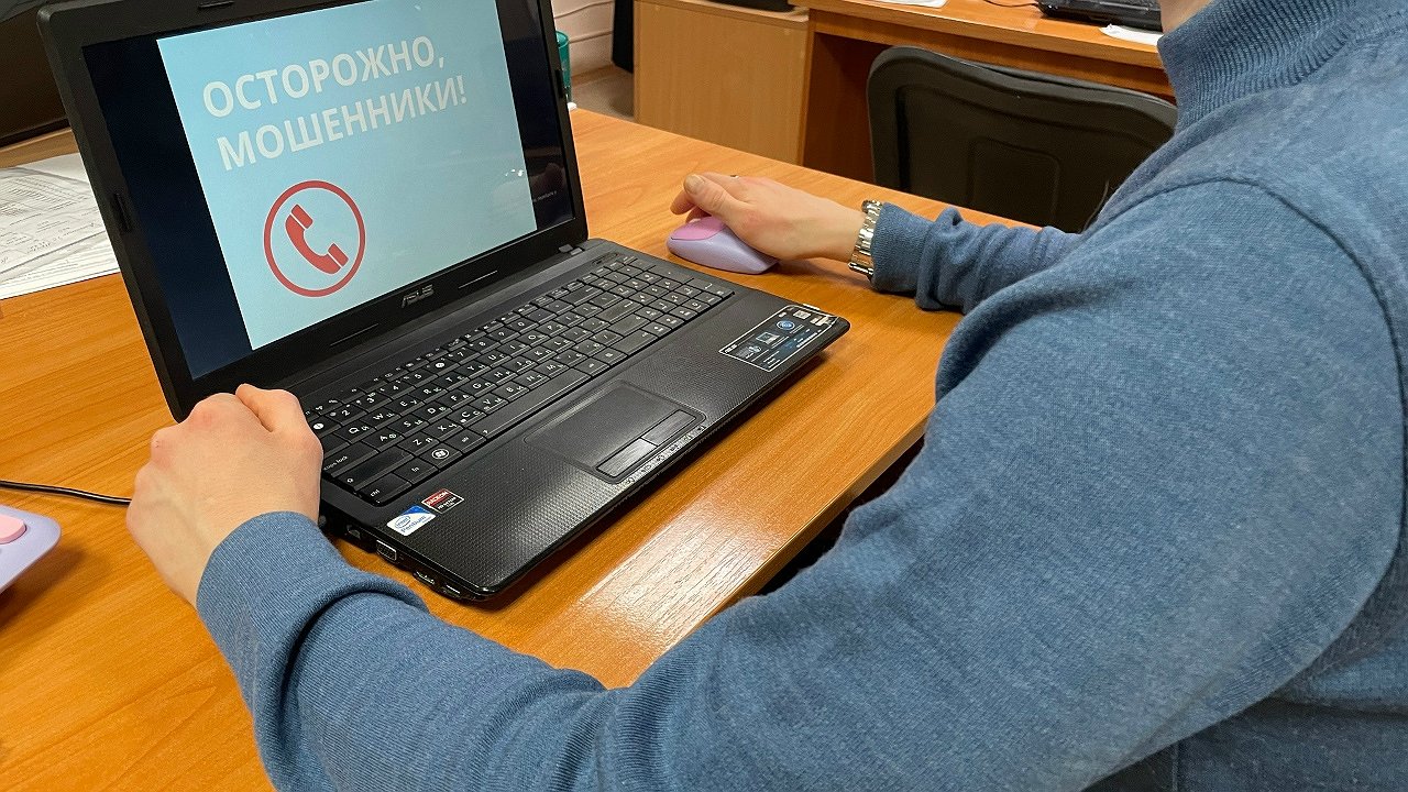 Главная картинка новости: Налоговая служба Чувашии предупредила об активизации телефонных мошенников